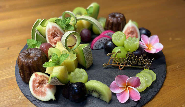 記念日フルーツプレート